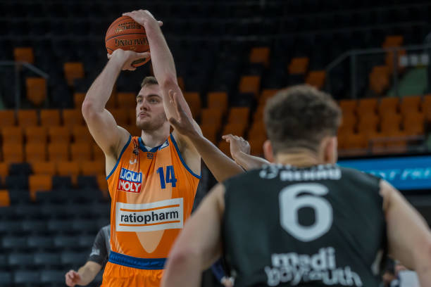 助他化解了 助他化解了