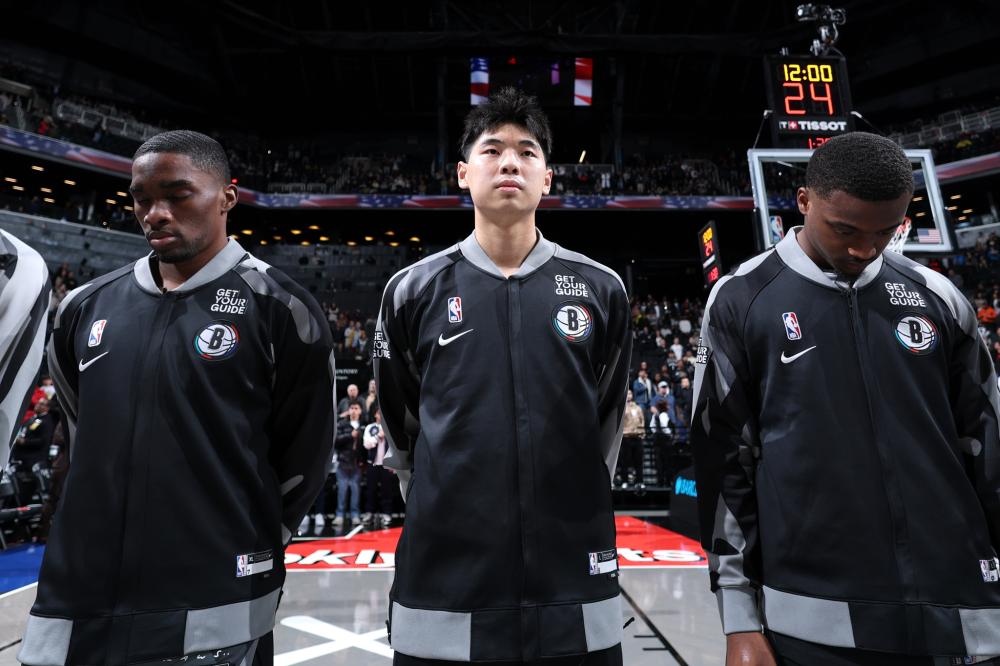 击对手防线 击对手防线